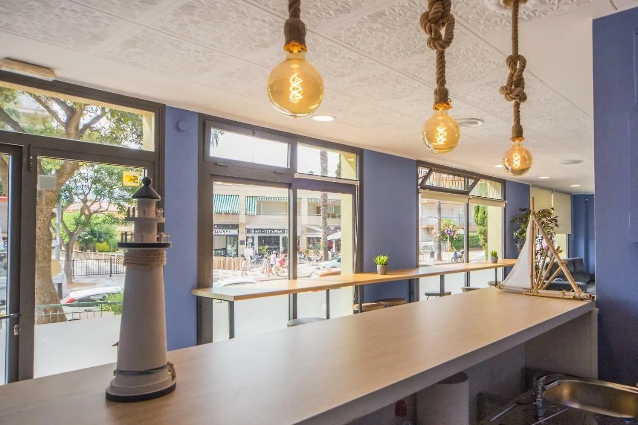 Hostal Faro SOLO para MUJERES Platja d'Aro