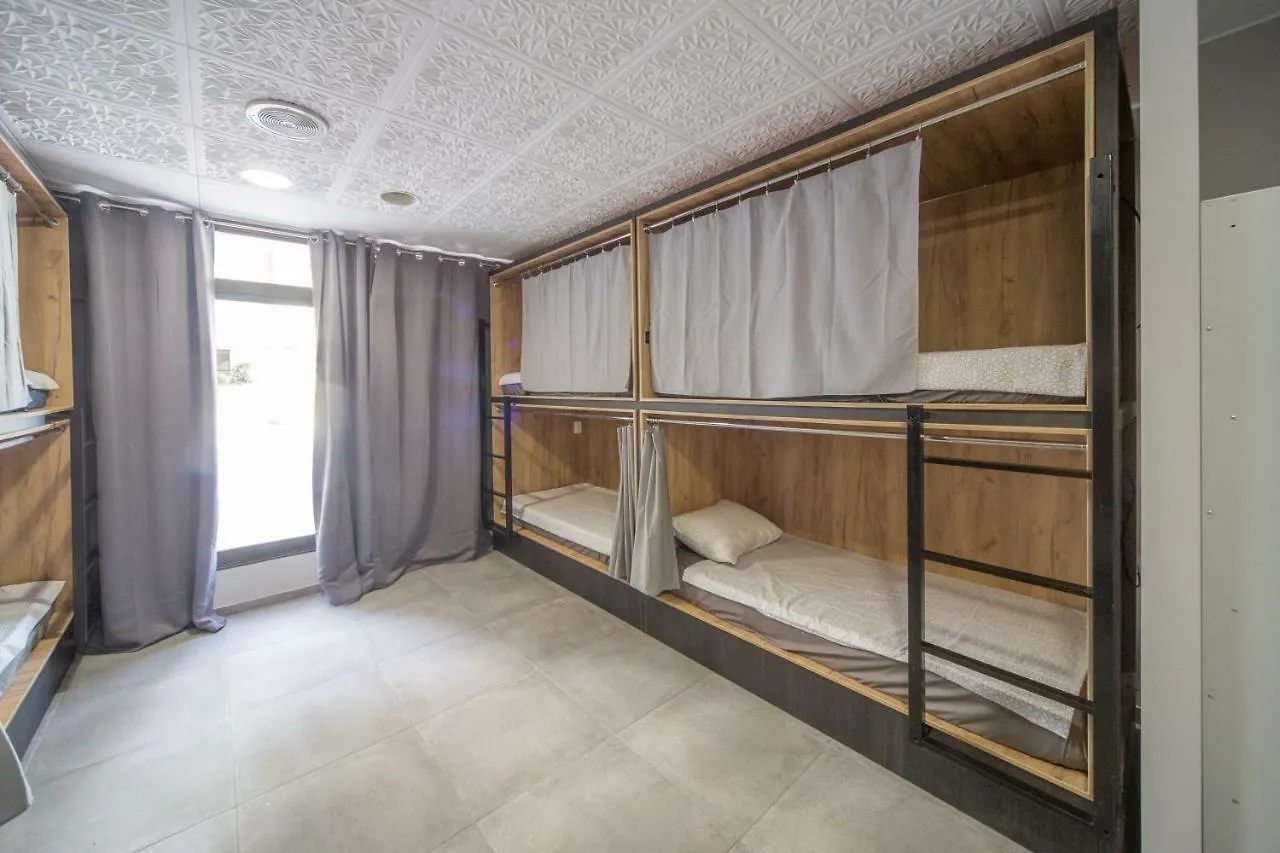 Faro SOLO para MUJERES Platja d'Aro  Hostal